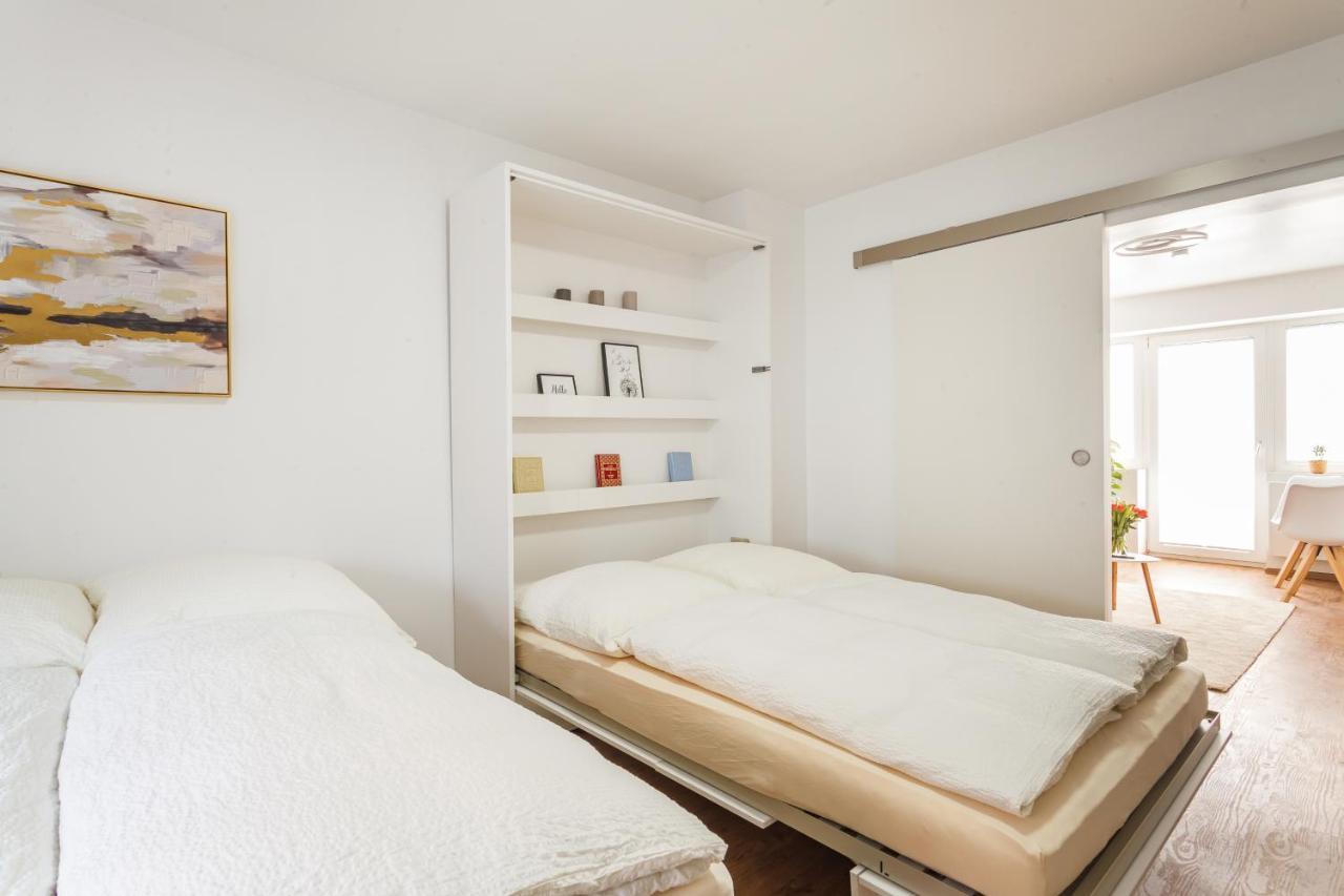 Design Apartment / 2 Room / Central / Contactless Check-In Hanovra Exterior foto